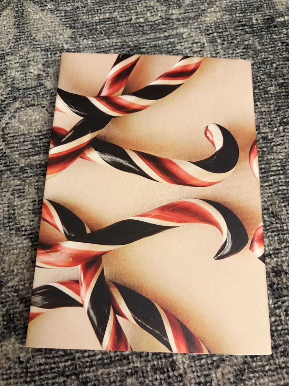 Loewe Issue 9 - Picture 3 of 3